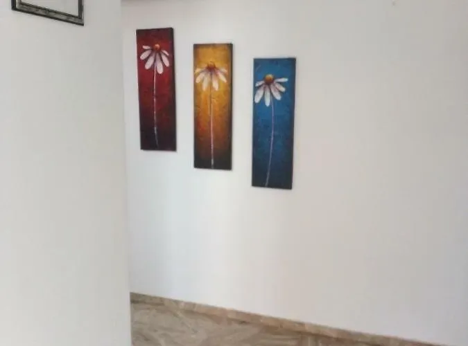 Emona Μπουργκάς